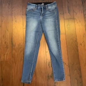 LuLaRoe Women’s Denim Wash Skinny Jeans Size 26